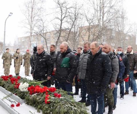 Кулябов Н. Ю. на возложении цветов 